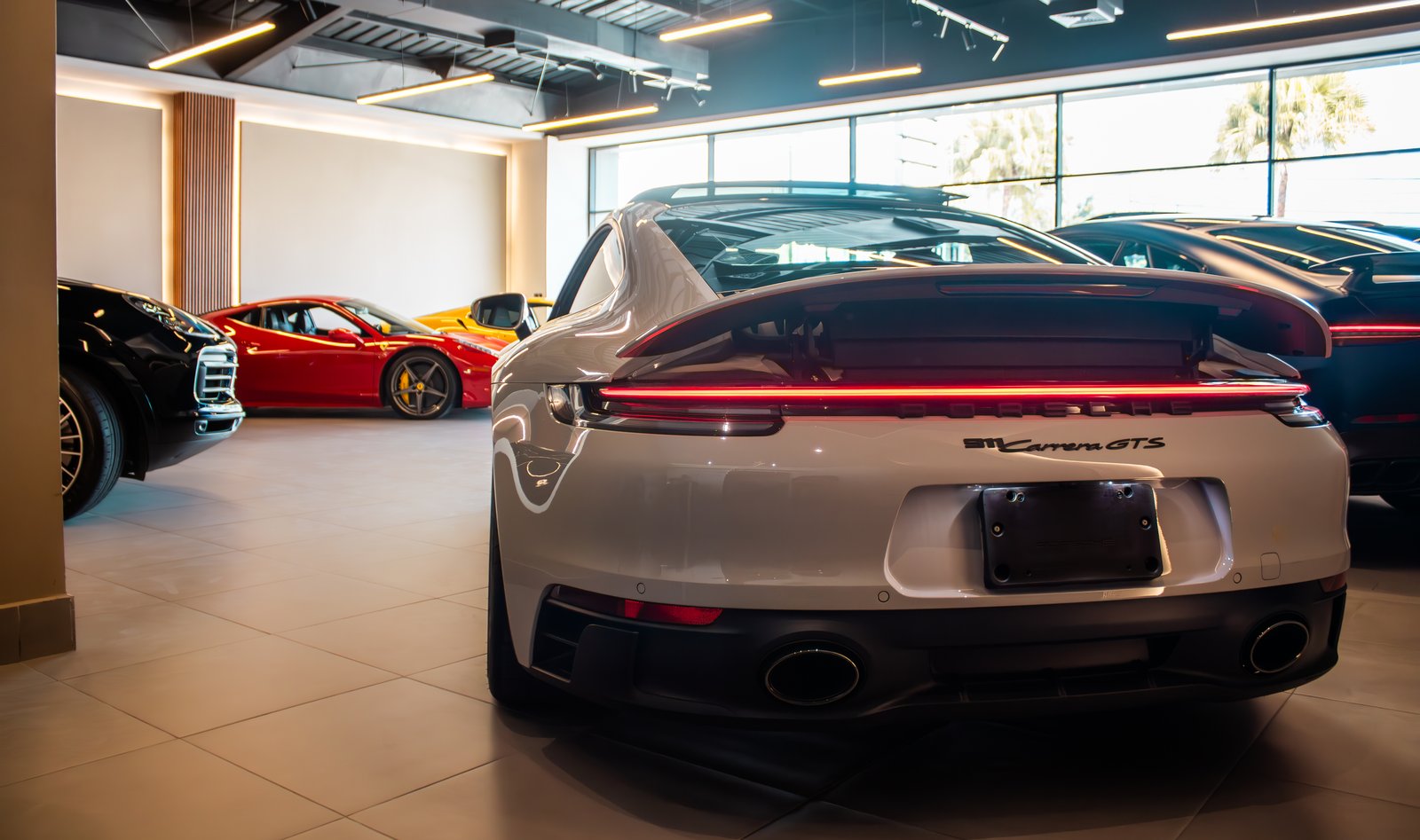 Porsche Carrera GTS